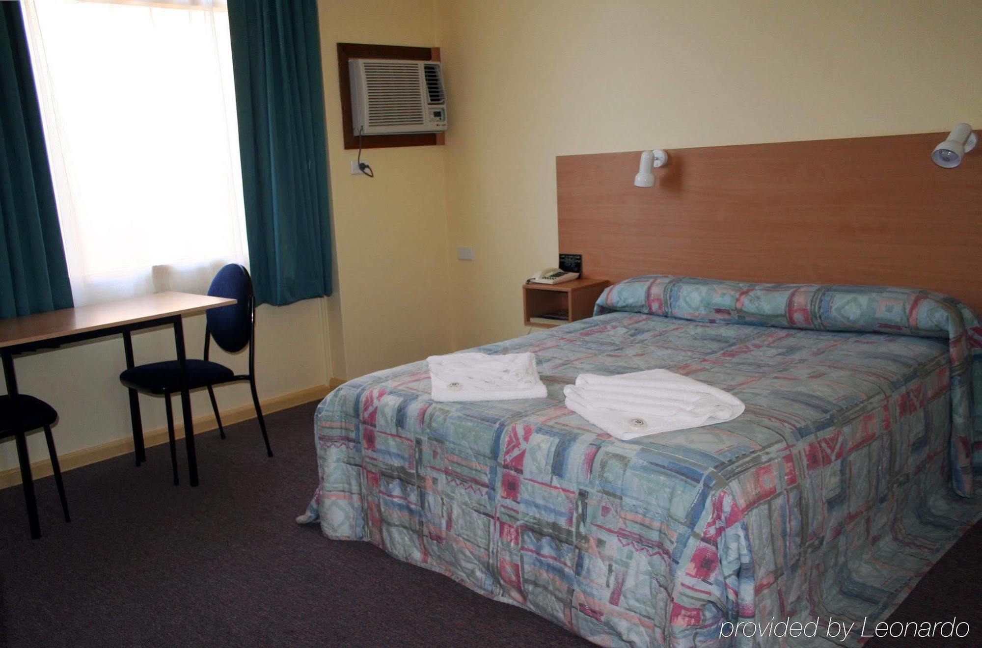 Colonial Motel Richmond Chambre photo